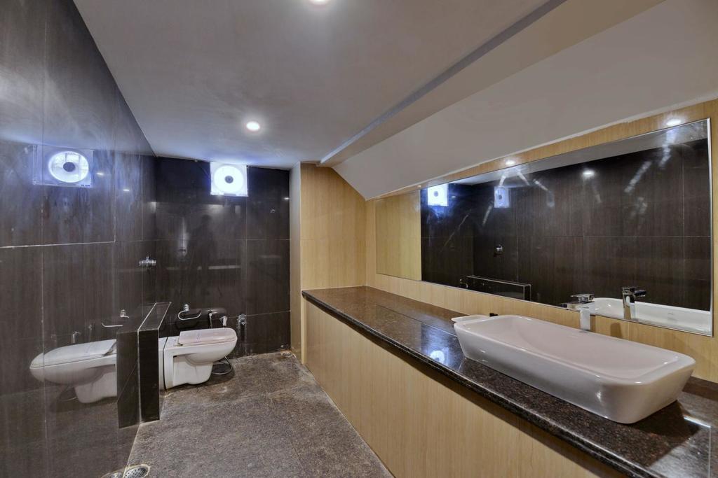 Hotel Silver Oak Bilāspur المظهر الخارجي الصورة