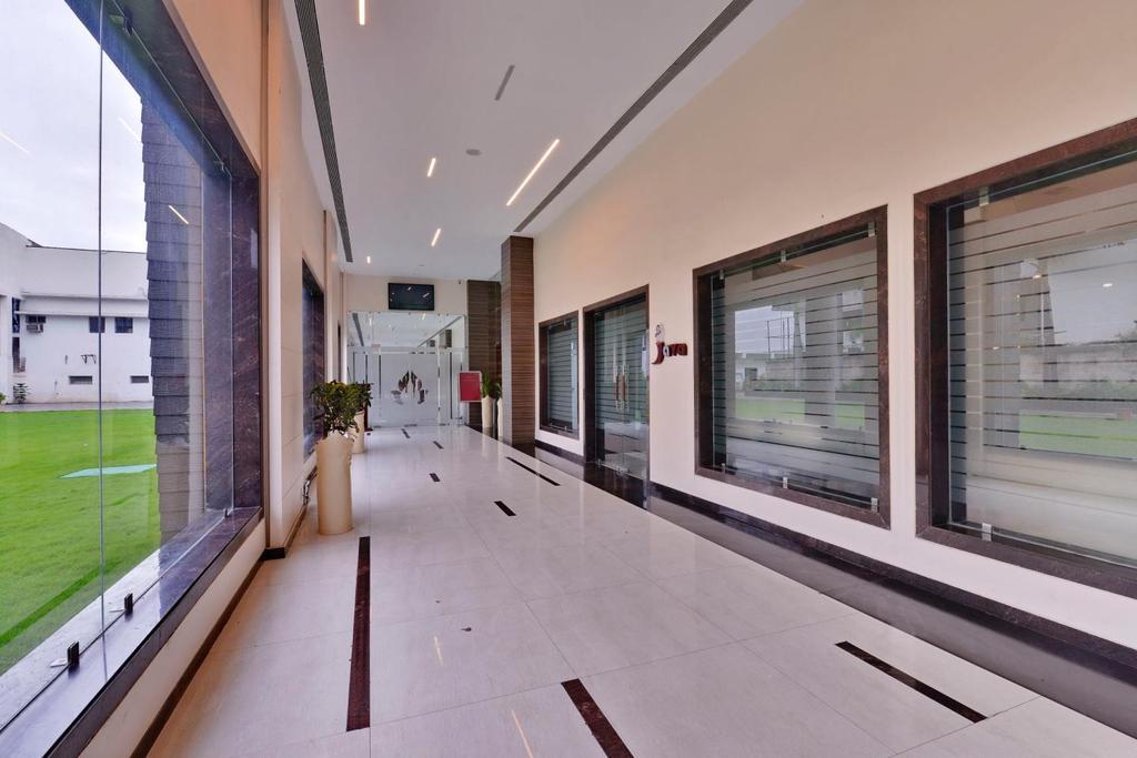 Hotel Silver Oak Bilāspur المظهر الخارجي الصورة